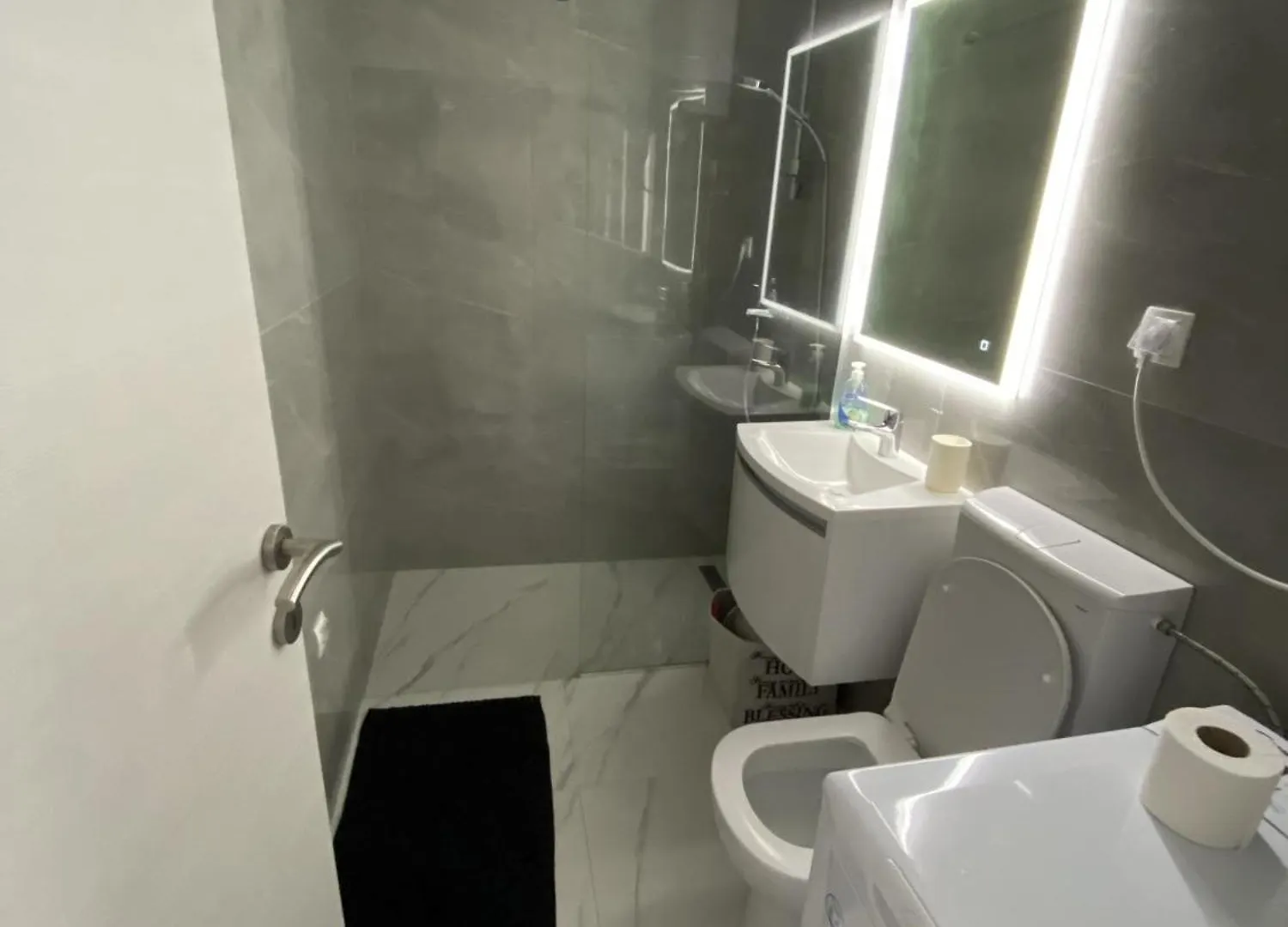 Paula Apartment Split