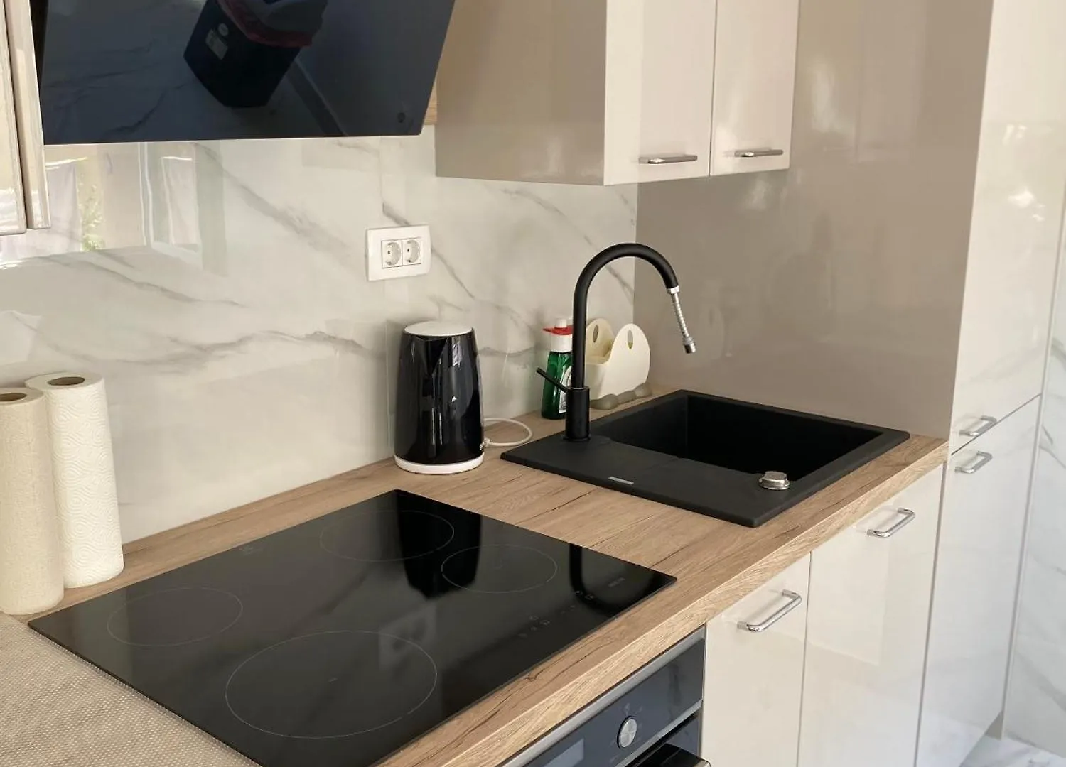 Paula Apartment Split